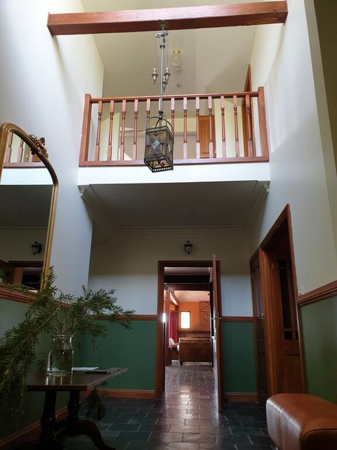 The George Yering - Accommodation Mooloolaba 3