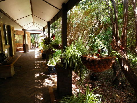 The Hideaway Luxury B&B Retreat - Accommodation Mooloolaba 2