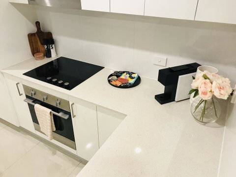 The Isedale - Accommodation Mooloolaba 1