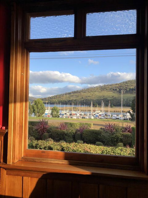 The Kermandie Hotel - Accommodation Mooloolaba 1