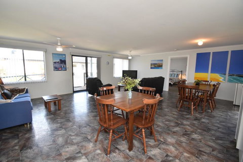 The Lazaret - Accommodation Mooloolaba 3