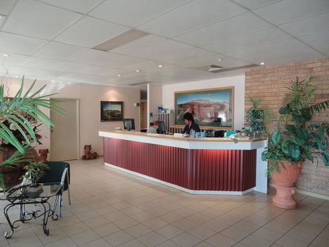 The Lodge Motel - Accommodation Mooloolaba 1