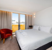 The Nest - Cosy Space on Newcastle Street with Roof Terrace - Accommodation Mooloolaba
