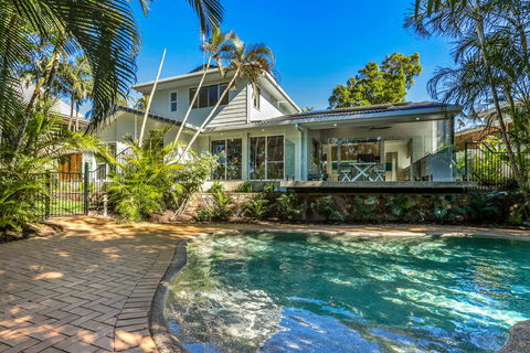 The Perfect Pet Friendly Escape, Sunshine Beach - Accommodation Mooloolaba 0