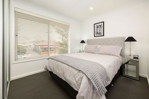 The Provincial - Central & Sophisticated - Accommodation Mooloolaba 1