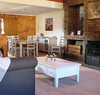 The Retreat on Matthew - Accommodation Mooloolaba