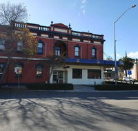 The Royal Hotel - Accommodation Mooloolaba