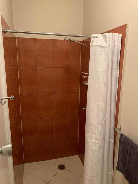 The Royal Motel - Accommodation Mooloolaba 2