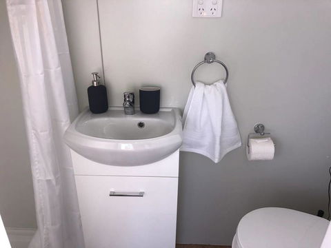 The Saddle Camp Tiny House, Braidwood - Accommodation Mooloolaba 2