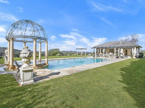The Villa @ Linden Hall Highlands Luxury - Accommodation Mooloolaba 3