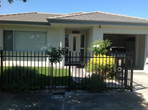 The Villa Kyabram - Accommodation Mooloolaba 0