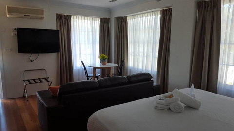Timbertown Resort And Motel - Accommodation Mooloolaba 2