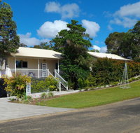 Tinaroo Sunset Retreat - Accommodation Mooloolaba