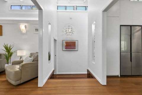 Tranquil & Tropical, Sunshine Beach - Accommodation Mooloolaba 3
