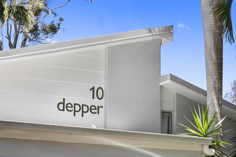 Tranquil & Tropical, Sunshine Beach - Accommodation Mooloolaba 1
