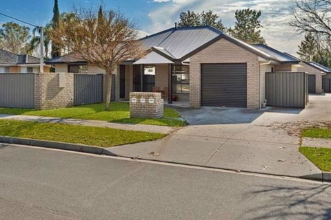 Tranquil,Family,Pet Friendly,Free WiFi&Breakfast! - Accommodation Mooloolaba 1