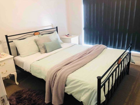 Tranquil,Family,Pet Friendly,Free WiFi&Breakfast! - Accommodation Mooloolaba 0