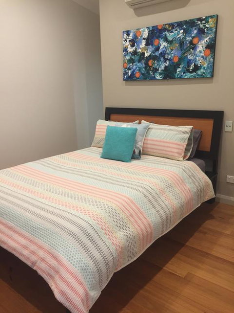 Treehouse Retreat - Accommodation Mooloolaba 0