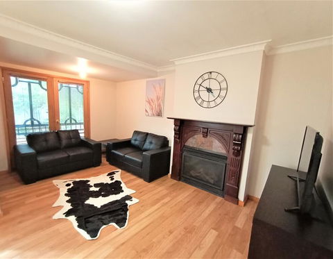 Treetops Hideaway - Accommodation Mooloolaba 1