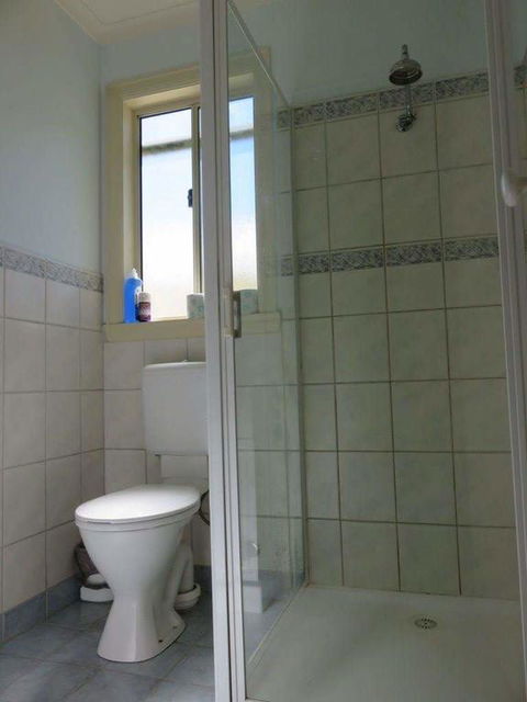 Trentham East Country Retreat - Accommodation Mooloolaba 3