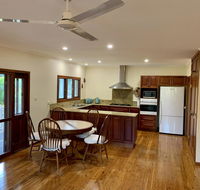 Tropical Styling - Accommodation Mooloolaba
