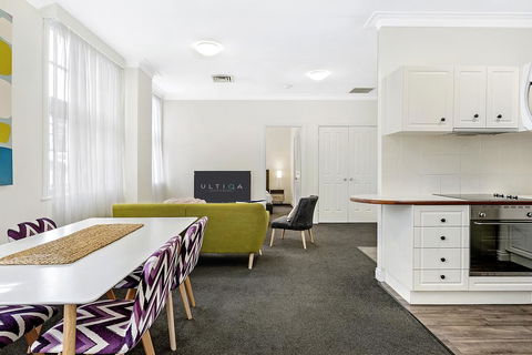 ULTIQA Rothbury Hotel - Accommodation Mooloolaba 1