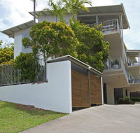 Unit 2 Sea Breeze Villas- 39 First Avenue Coolum - WIFI 400 Bond - Accommodation Mooloolaba