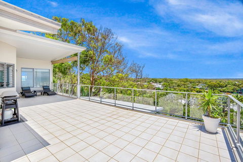 Unit 6 Rainbow Sea - Rainbow Beach, Amazing Ocean Views, Aircon, Wi-Fi, Pool, Walk To Beach - Accommodation Mooloolaba 3