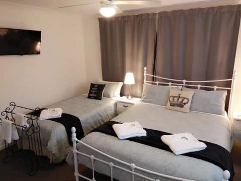 Victoria At Redcliffe Bed & Breakfast - Accommodation Mooloolaba 1