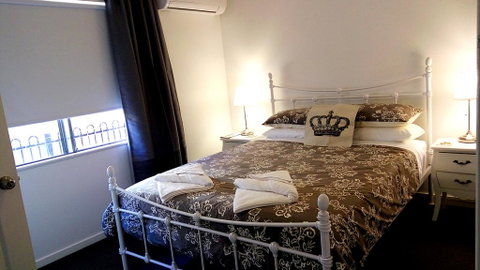 Victoria At Redcliffe Bed & Breakfast - Accommodation Mooloolaba 2