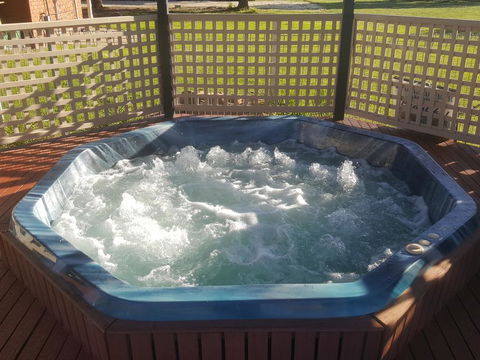 Walkabout Motel - Accommodation Mooloolaba 1