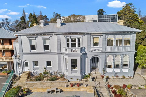 Waratah On York - Accommodation Mooloolaba 3