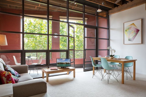 Warehouse Apartment With Balcony In Trendy Area - Accommodation Mooloolaba 0