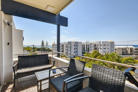 Warroo15 - Accommodation Mooloolaba 2