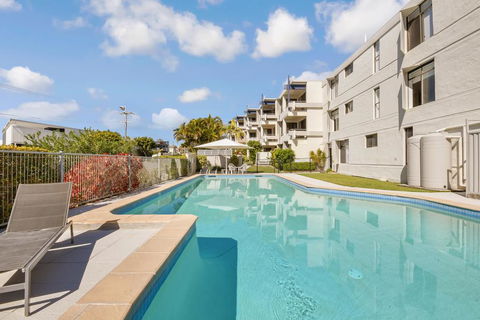 Warroo15 - Accommodation Mooloolaba 1