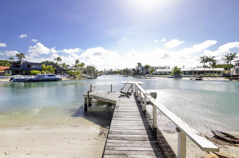 Waterfront On Witta Circle - Accommodation Mooloolaba 0
