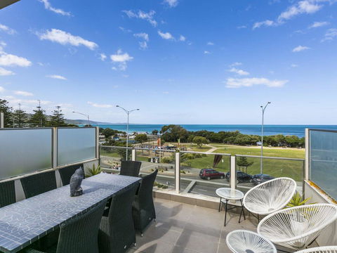 WATERFRONT THREE- In The Heart Of Lorne - Accommodation Mooloolaba 0