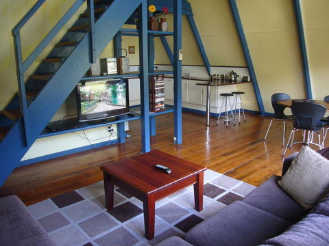 The A-Frame - Accommodation Mooloolaba 8