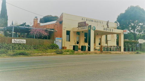 The Albion Motel Castlemaine - Accommodation Mooloolaba 2