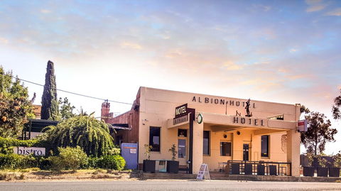 The Albion Motel Castlemaine - Accommodation Mooloolaba 0