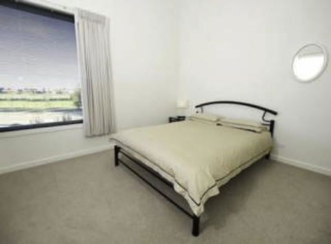 19 Glen Eagles Close - Accommodation Mooloolaba 8