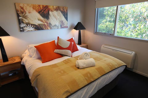 Lorne Luxury - Accommodation Mooloolaba 4