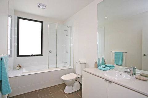 1 Pebble Place - Accommodation Mooloolaba 7