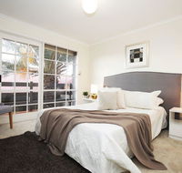 The Gallery Hours - Accommodation Mooloolaba