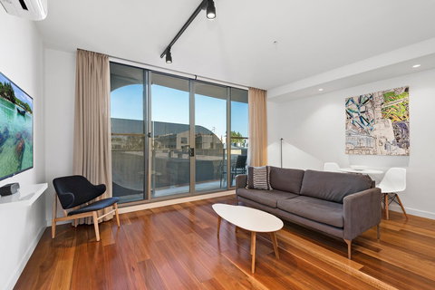 District Apartments Fitzroy - Accommodation Mooloolaba 15