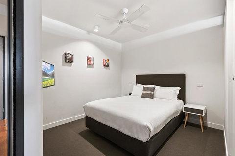 District Apartments Fitzroy - Accommodation Mooloolaba 18