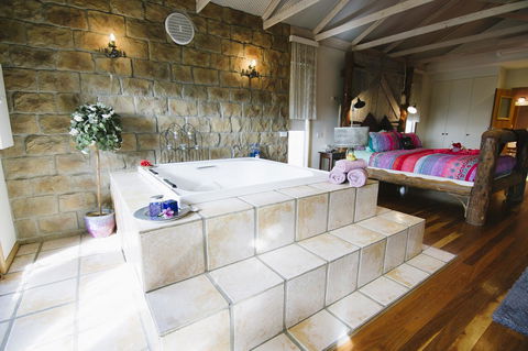 Ditto Daddy's - Accommodation Mooloolaba 19