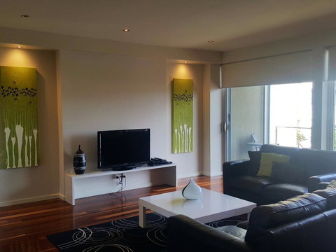 104 On Merri Apartments - Accommodation Mooloolaba 20