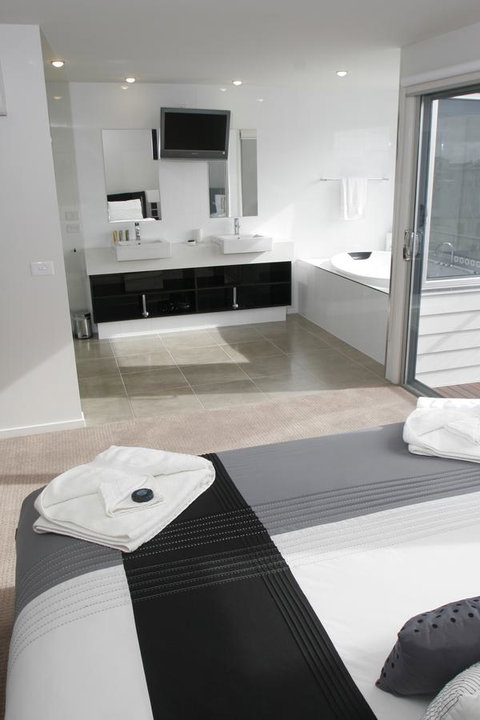 104 On Merri Apartments - Accommodation Mooloolaba 5