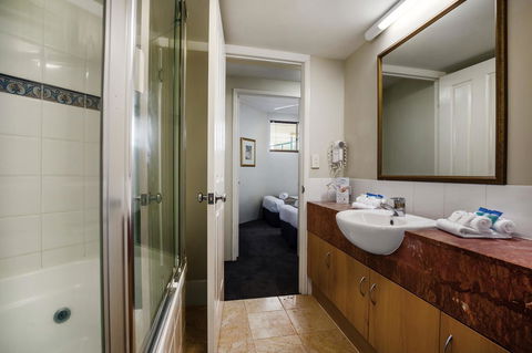 Landmark Resort - Accommodation Mooloolaba 28